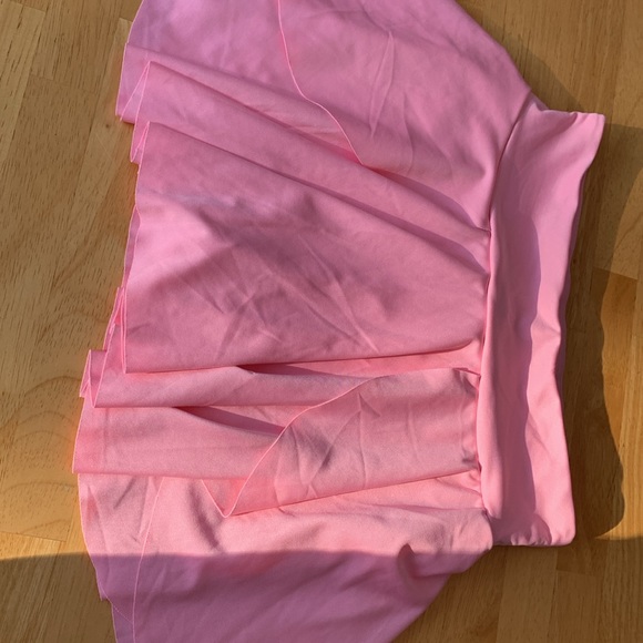 Size small skort - Picture 3 of 3